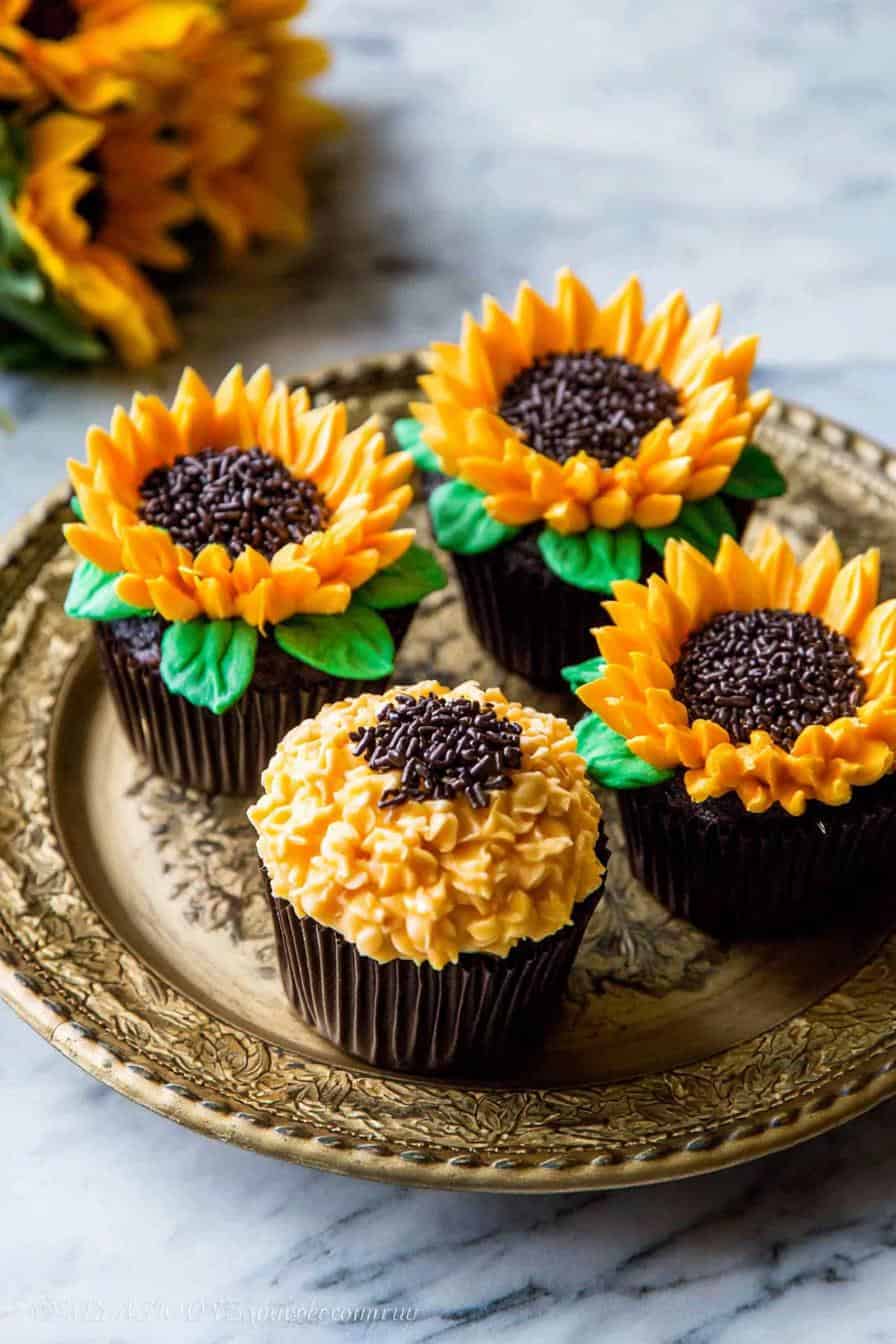 Sunflower Cupcakes - detail 2