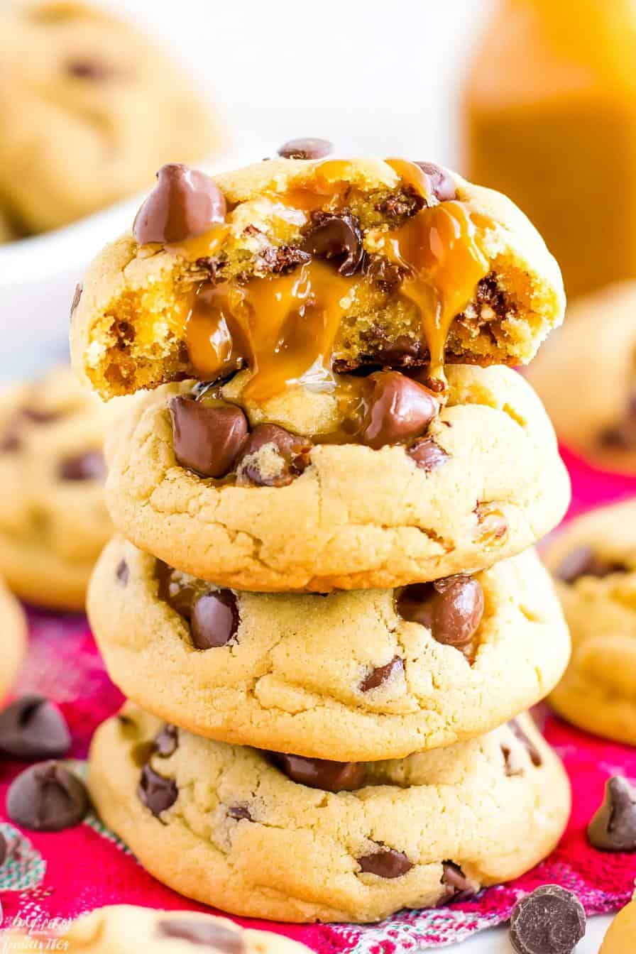 Caramel Stuffed Chocolate Chip Cookies - detail 3