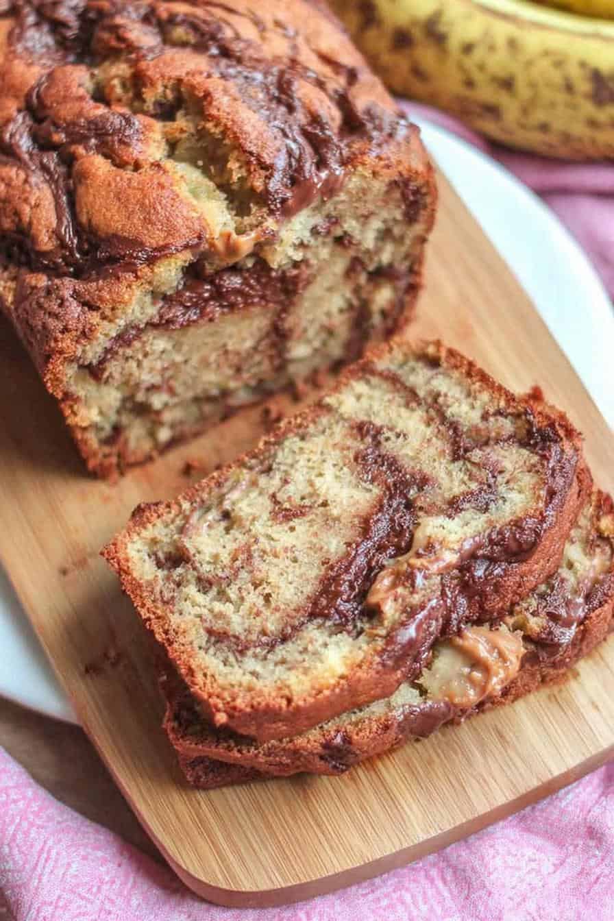 Nutella Swirled Peanut Butter Banana Bread: Sinful!